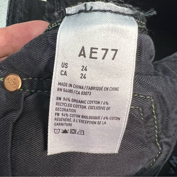 AE77 The High-Rise Cut-Off Women’s Stylish Black Denim Shorts Size 24 - Picture 11 of 13